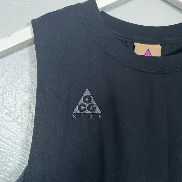 Nike ACG Women M Black NRG Layered Training Tank Top Shirt Athleisure Granola - Picture 4 of 9